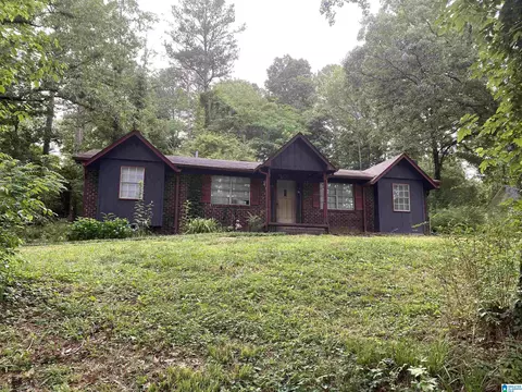 2316 Hillview Rd, Bessemer, AL 35022