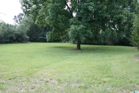 6096 Warrior River Rd #1, Bessemer, AL 35023