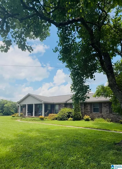 301 County Road 44, Jemison, AL 35085