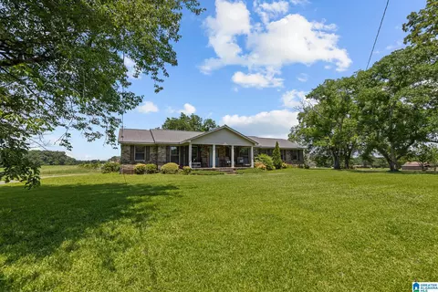 301 County Road 44, Jemison, AL 35085