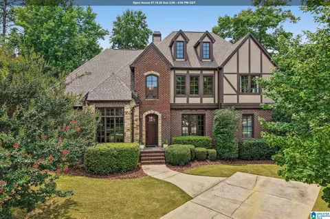 1005 Dexter Cir, Birmingham, AL 35242