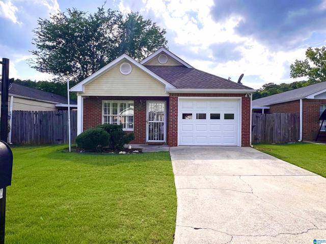 1820 Stonehenge Dr, Center Point, AL 35215