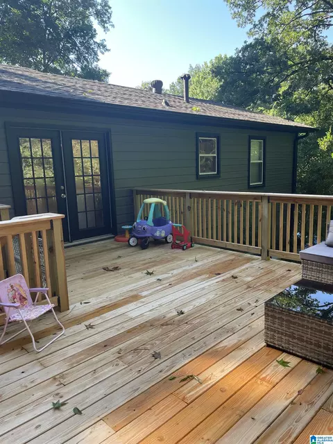 Exterior - 161 Spring Trl, Warrior, AL 35180 photo 4 of 7