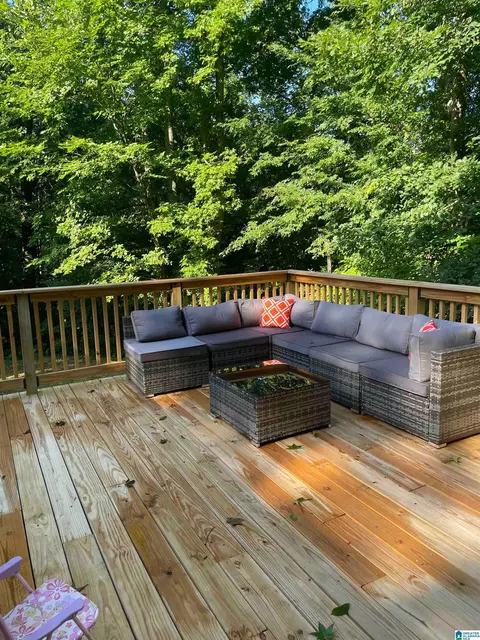 Exterior - 161 Spring Trl, Warrior, AL 35180 photo 5 of 7