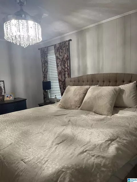 Bedroom - 161 Spring Trl, Warrior, AL 35180 photo 2 of 5