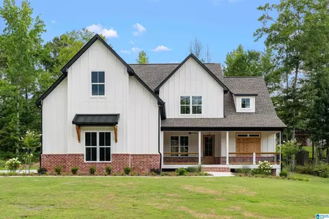 1271 Valley St, Pell City, AL 35128