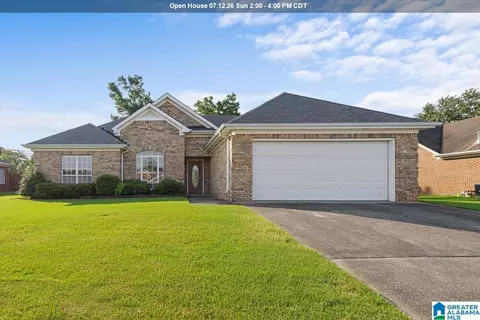 1683 Bradford Ln, Bessemer, AL 35022