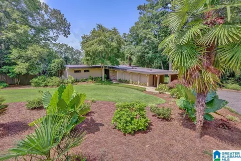 3300 Circle Hill Rd, Vestavia, AL 35243