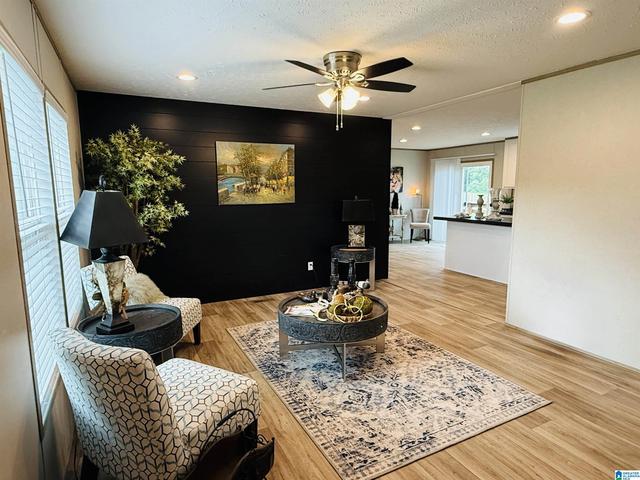 260 Saint Smith Cir, Cropwell, AL 35054