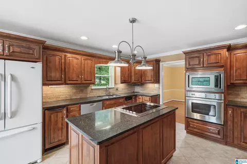 7742 Barbara Dr, Mc Calla, AL 35111 photo 5