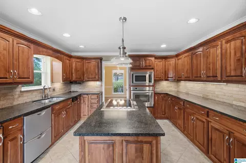 7742 Barbara Dr, Mc Calla, AL 35111 photo 7