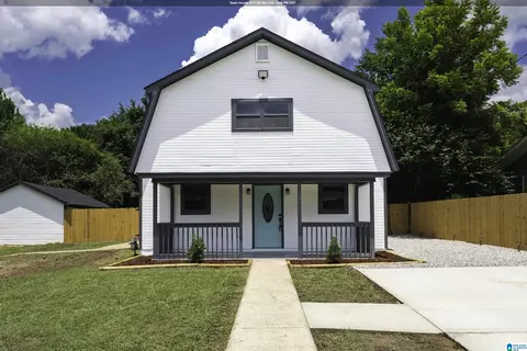 932 9th St N, Pleasant Grove, AL 35127