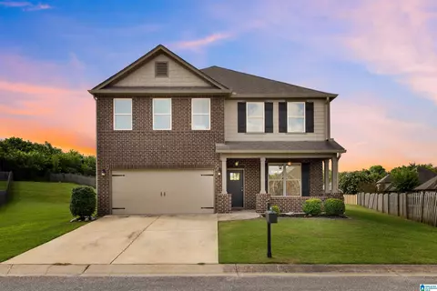 305 Creekside Cir, Pelham, AL 35124