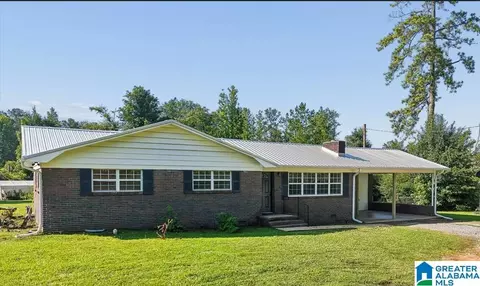 1880 Oldfield Rd, Sylacauga, AL 35150