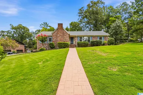 3317 Burning Tree Dr, Hoover, AL 35226