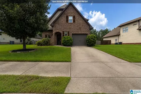 1095 Springfield Dr, Chelsea, AL 35043