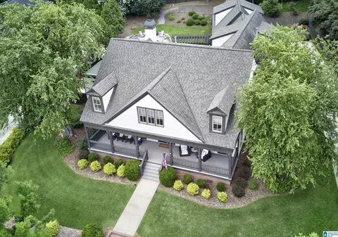 732 Heritage Park Ln, Hoover, AL 35226