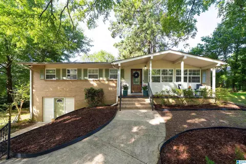 552 Edgecrest Dr, Homewood, AL 35209