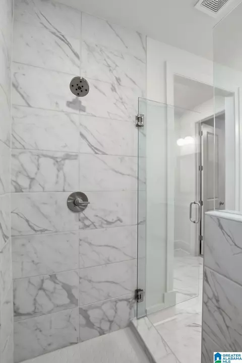 Bath - 2949 Blackridge Pl, Hoover, AL 35244 photo 5 of 8