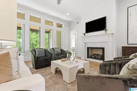 Living - 2949 Blackridge Pl, Hoover, AL 35244 photo 2 of 4