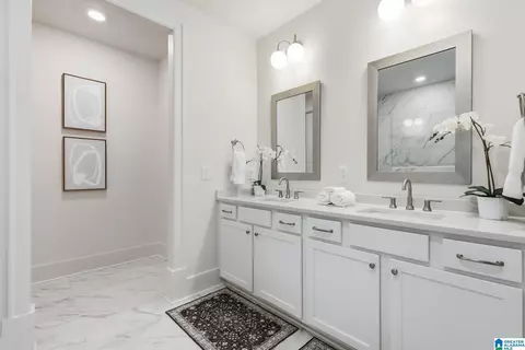Bath - 2949 Blackridge Pl, Hoover, AL 35244 photo 3 of 8