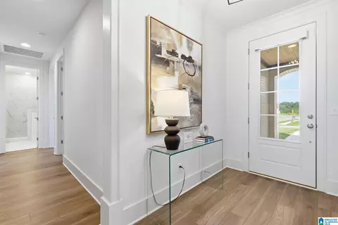 Entry Way - 2949 Blackridge Pl, Hoover, AL 35244 photo 2 of 12