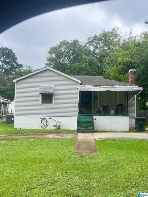 1328 Warrior Rd, Birmingham, AL 35218