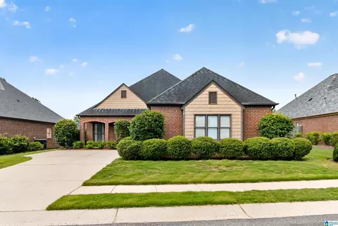 6198 Bent Brook Dr, Bessemer, AL 35022