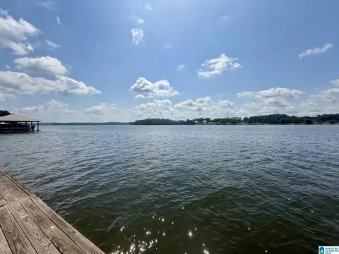 68 Muscadine Cir, Pell City, AL 35128