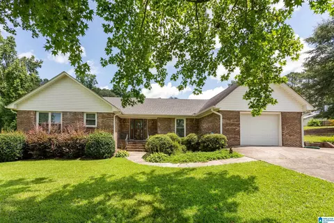 1204 Lake Joyce Rd, Moody, AL 35004