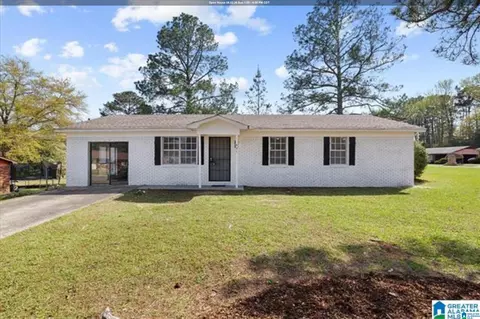 431 Clio St, Bessemer, AL 35023