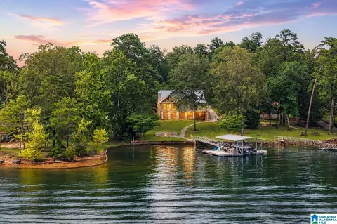 556 County Road 181, Crane Hill, AL 35053