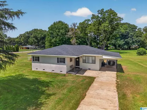 1708 Cheaha Dr, Oxford, AL 36203