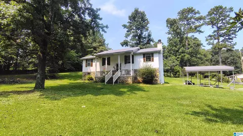 6040 Mason Rd, Mount Olive, AL 35117