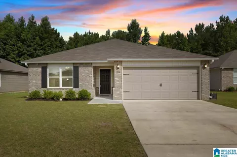 1134 Deerwood Cir, Pell City, AL 35125