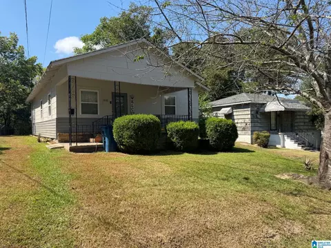 1028 Waverly St, Tarrant, AL 35217