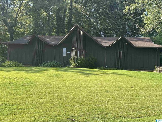 3244 Monte Doro Dr, Hoover, AL 35216