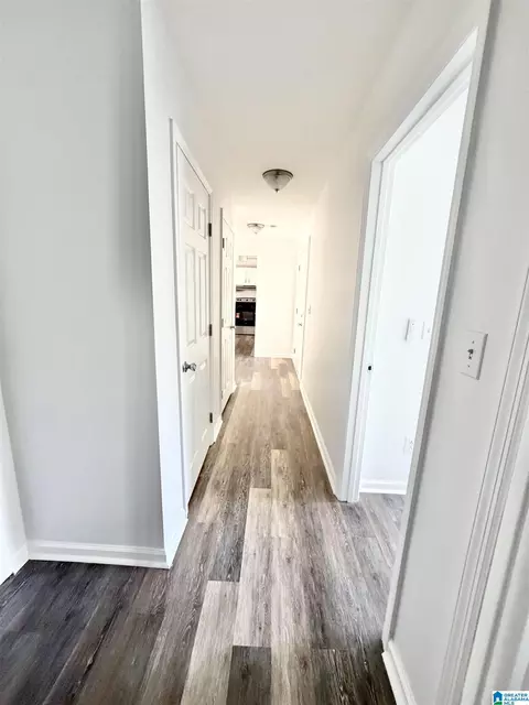 Entry Way - 108 Colonial Cir, Clanton, AL 35045 photo 2 of 2