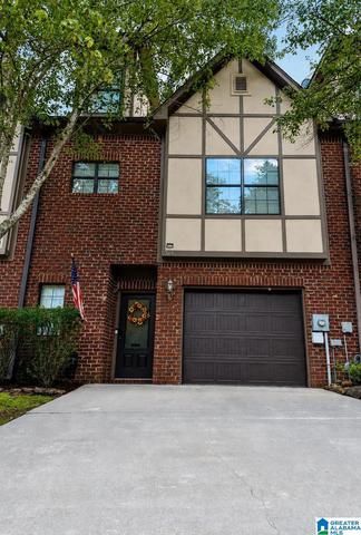 364 Amber Ln, Hoover, AL 35226