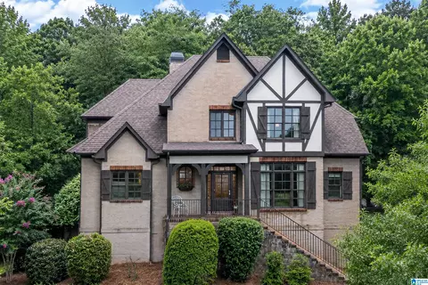 2059 Knollwood Pl, Birmingham, AL 35242