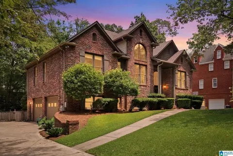 1820 Napier Dr, Hoover, AL 35226