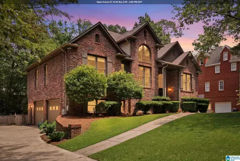 1820 Napier Dr, Hoover, AL 35226