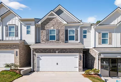4510 Village Springs Sq #6, Fultondale, AL 35068