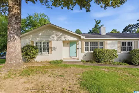 3220 Valley Park Dr, Vestavia, AL 35243