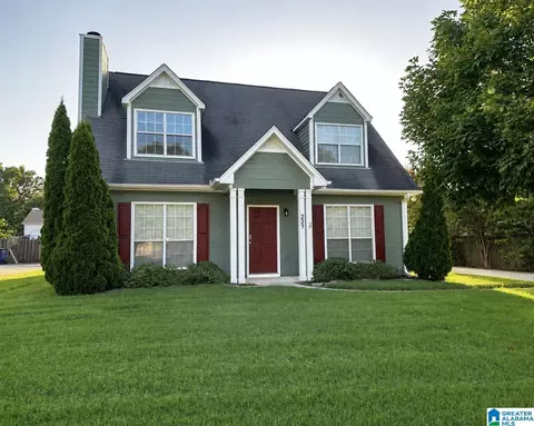 227 Jasmine Dr, Alabaster, AL 35007