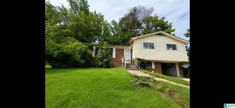 420 21st Ave NE, Center Point, AL 35215