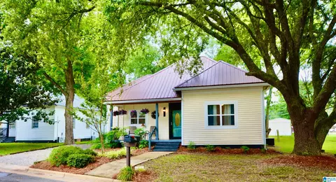 84 C St SW, Jacksonville, AL 36265