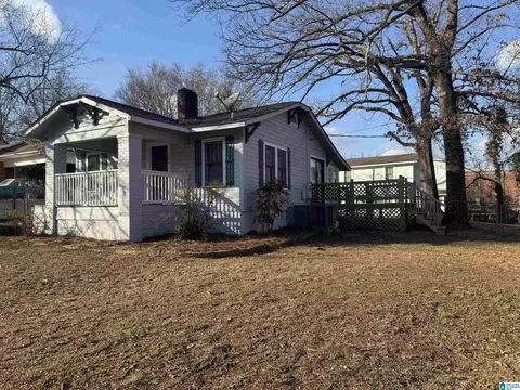 106 Laird Ave, Hueytown, AL 35023