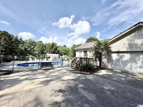 Exterior - 603 Maple Dr, Clanton, AL 35045 photo 8 of 11