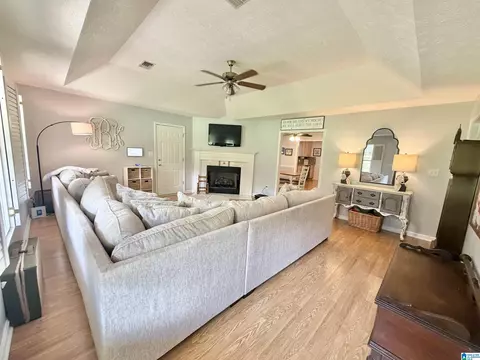 Living - 603 Maple Dr, Clanton, AL 35045 photo 1 of 4